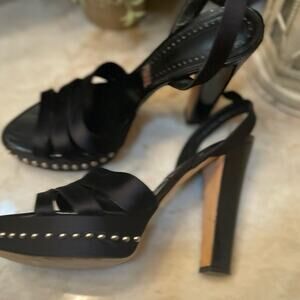 Gianfranco Ferre designer heels black with rivets Sz 40